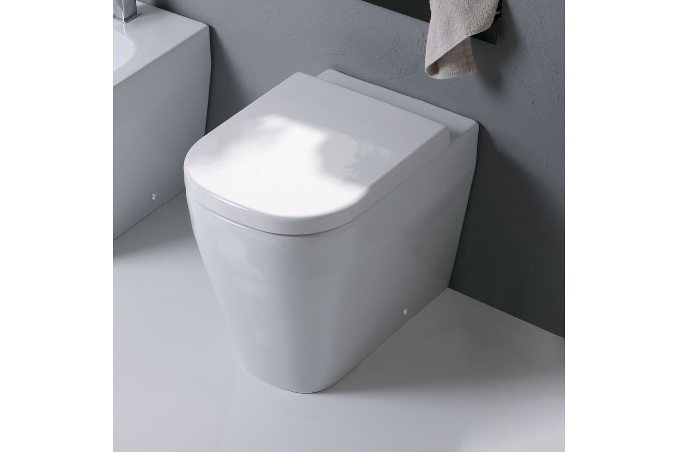 Hero Comfort Floor Mount Toilet Toilets Oakleys Bathroom Supplies